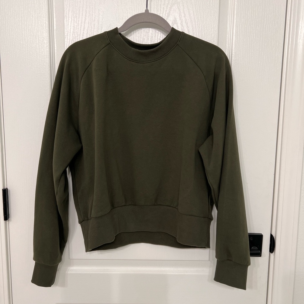 Athleta Forever Fleece Relaxed Crew Sweatshirt